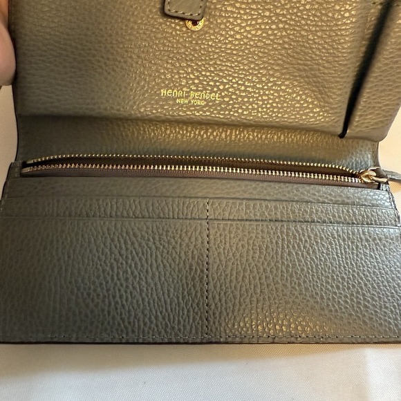 Henri Bendel Uptown Wristlet Credit Cards Organizer Wallet Clutch Gray EUC - Picture 6 of 12